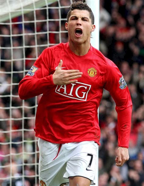 WORLD EXCLUSIVE: Manchester United moving forward with ...