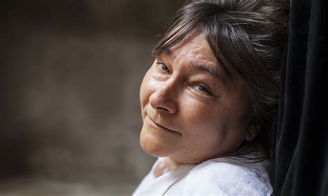 How To Be Both By Ali Smith Review Playful Tender Unforgettable