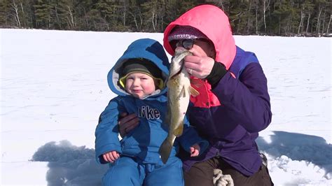 Kids Ice Fishing Rock 101 Youtube