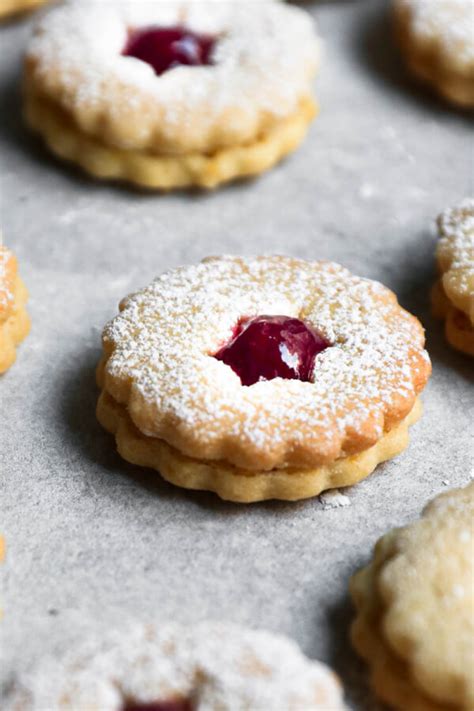 Classic Almond Raspberry Linzer Torte Cookies Belula