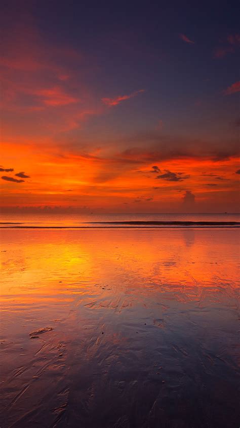 Try it to believe it! Sunrise at Teluk Chempedak, Kuantan, Pahang, Malaysia ...
