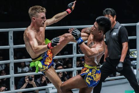 How To Game Plan Against A Muay Bouk Fighter In Muay Thai Evolve Daily