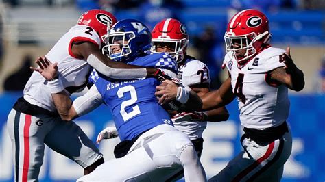 Georgia Bulldogs Vs Kentucky 2020 Football Score Game Recap Macon