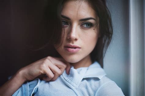 Wallpaper Id 1278634 Ruby James Blue Eyes Looking Out Window