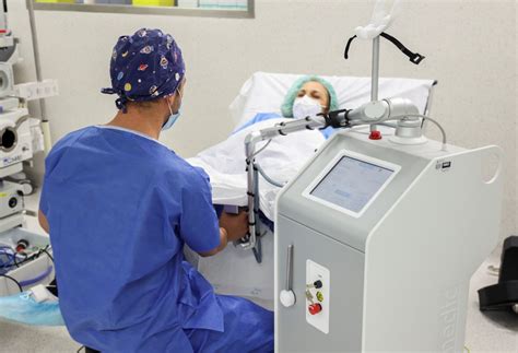 El Hospital de Bellvitge incorpora un láser ginecológico de CO2 para