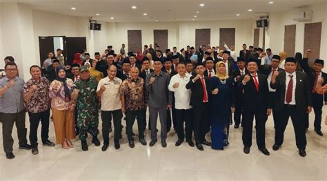 Ketua DPRD Makassar Rudianto Lallo Hadiri Pelantikan Dan Pengambilan