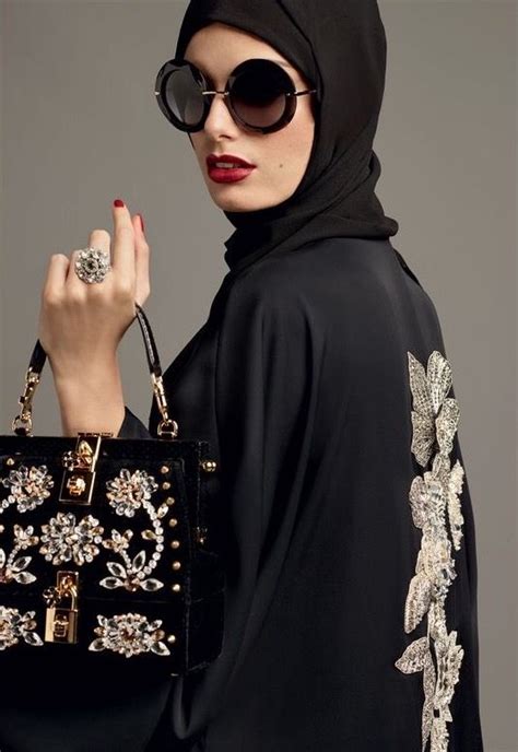 dolceandgabbana abaya collection spring 2017 fashion dolce and gabbana hijab fashion