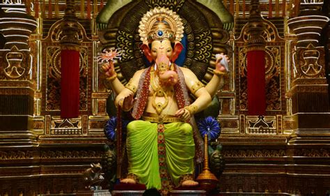 This means, offices, colleges, schools, universities, and. Lalbaugcha Raja 2017 LIVE Mukh Darshan Timings: Watch Live ...
