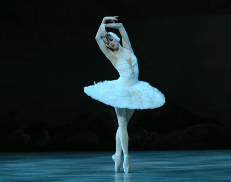Mariinsky Ballet Nadezhda Batoeva Debuts In Swan Lake 21 March 2018