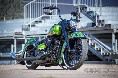 Oro Verde Rick`s Motorcycles Harley Davidson Baden Baden