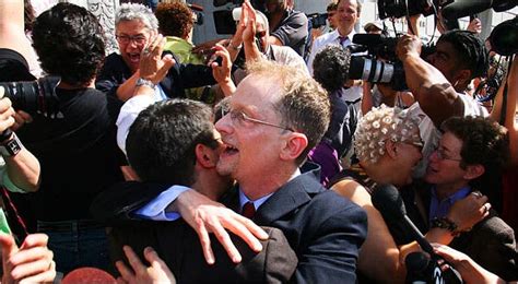 California Supreme Court Overturns Gay Marriage Ban The New York Times