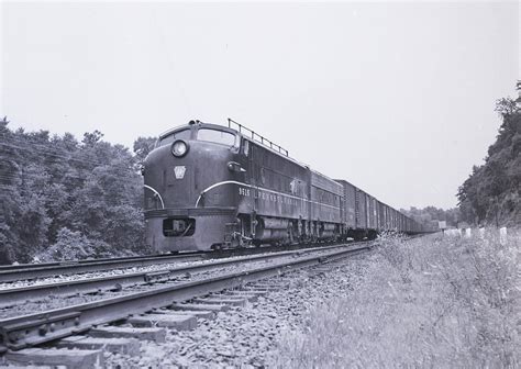 pennsylvania railroad sunbury pennsylvania f7a 9515 and f7b august 4 1956 john bowman