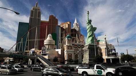 Covid 19 Mgm Resorts Closes Properties In Three State Not Las Vegas