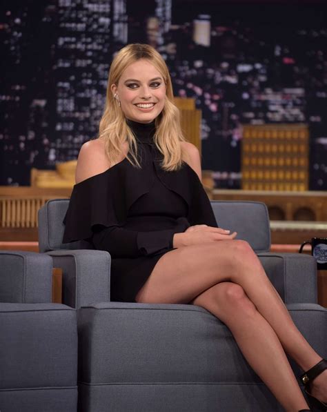 Margot Robbie On The Tonight Show Starring Jimmy Fallon In NY Margot