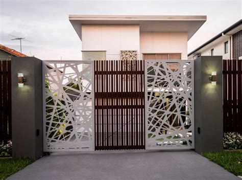 Luxury homes have one in front of the entrance to our house. 10 Contemporary Gate Design You Dream About - Decor Inspirator