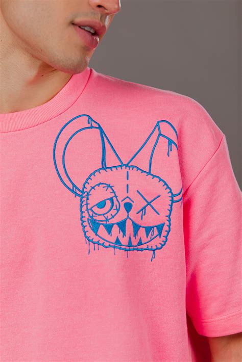 Camiseta Oversized Rosa Neon Monsters Collection Wick