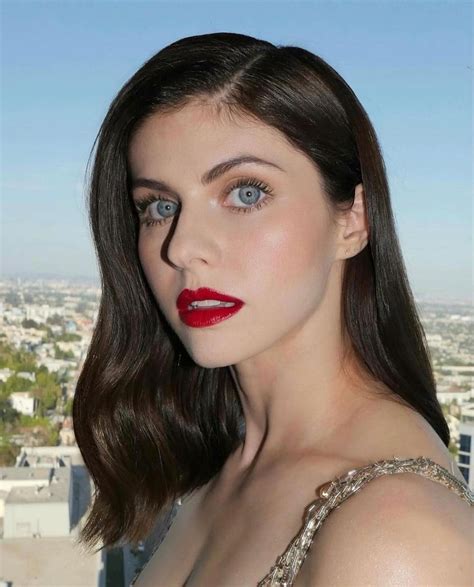 Alexandra Daddario Wiki Bio Age Net Worth And Other Facts Factsfive