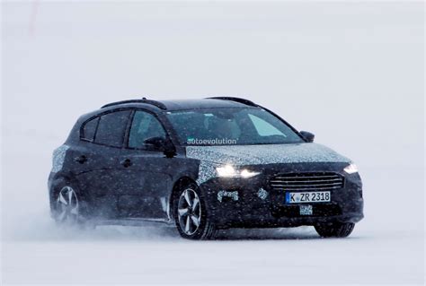 Facelifted 2022 Ford Focus Active Spied Testing In The Snow Autoevolution