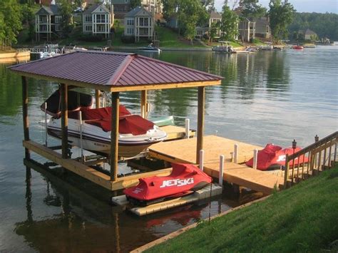 Docks And Boathouses Gallery Lakefront Living Lakefront Property