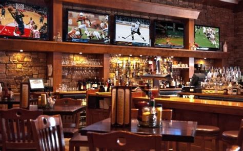 Baltimore Nightlife Night Clubs And Bars In Baltimore