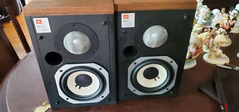 Vintage Jbl L15 Bookshelf Speakers In Good Condition Photo 4664109