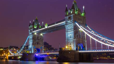 Tower Bridge At Night Takes A Whole New Level Of Beauty Rlondon