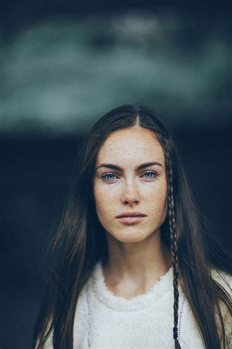 Sexy Model 16 Photos That Prove Women With Freckles Are Beautiful