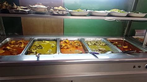 Tabel johor bahru doa muslim, subuh, siang, sore, maroko dan makan malam. Restoran terkenal di pasir gudang johor bahru - YouTube