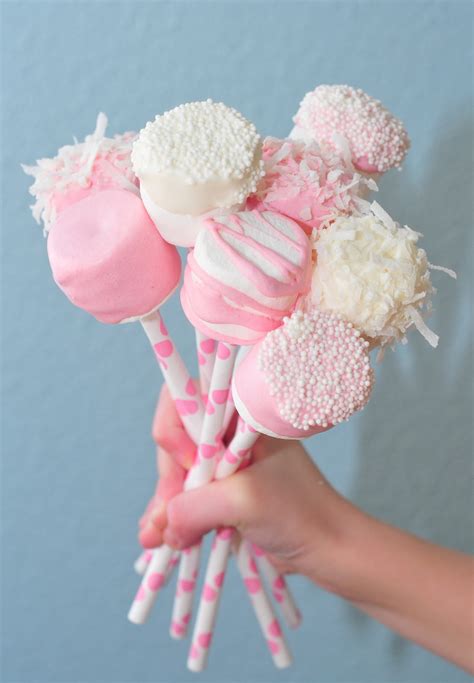 how to make valentine s day marshmallow pops