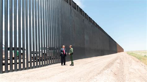 La Saga Trump Visitará Muro Fronterizo Antes De Dejar La Presidencia