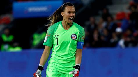 During the 2019 world cup legendary u.s. Christiane Endler - 477 Christiane Endler Photos And Premium High Res Pictures Getty Images / Se ...