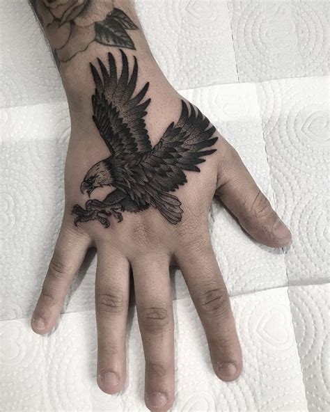 101 Amazing Eagle Tattoos Designs You Need To See Blumentattoos
