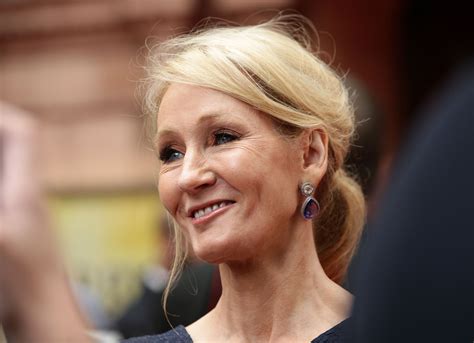 Rowling To Celebrate Harry Potter Anniversary With Champagne And Cheese