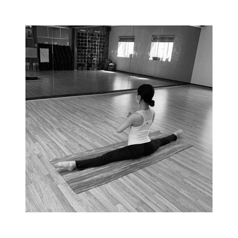 헐 스위트홈에서 고민시 발레 대역 누군지 알아??? 고민시, 완벽 몸매·유연함 돋보이는 근황…"OFF DAY" - 오서린 ...