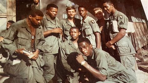 Black Vietnam Veterans Honored In Portrait Project Wmaz Com