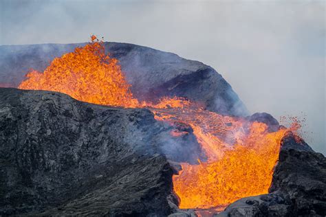 Fagradalsfjall Eruption Iceland Lava Fountains And Lava Flows May June Lava Beginning