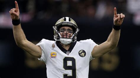 Drew Brees All Time Passing Record Comes With Playful Jab From Peyton