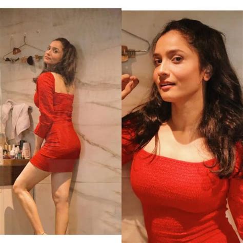 Pavitra Rishta 2 Actor Ankita Lokhande Goes Bold In Little Red Dress