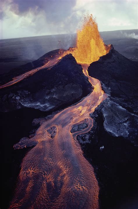 Kilauea Volcano Erupting Hawaii Pictures Hawaii