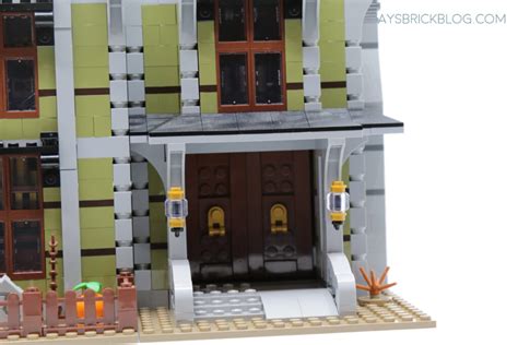 Lego Haunted House Moc