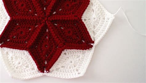 How to crochet a floral granny square. Video Tutorial Beautiful Diamond Granny Square Pattern ...