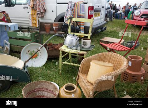 vintage antiques car boot sale Stock Photo - Alamy