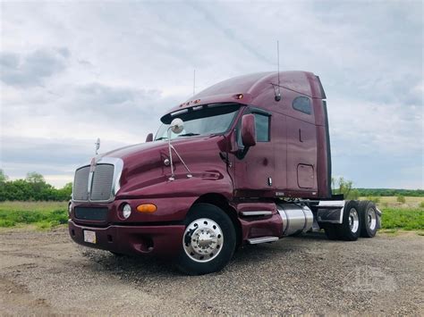 2010 Kenworth T2000 For Sale In Marshall Wisconsin