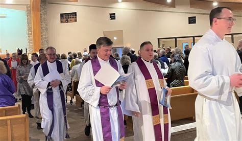 Bishop Woost Dedicates New Altar At St Brendan Parish