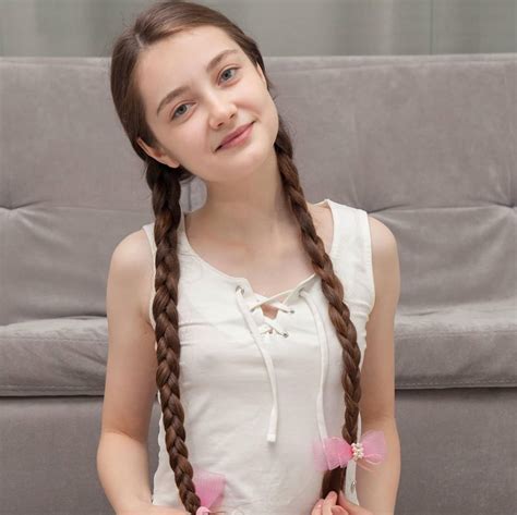 Anna Vlasova 2023 Kızlar Güzel Kızlar