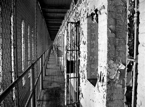 Prison Cell Springfield Road Structures Wallpaper Wallpapers
