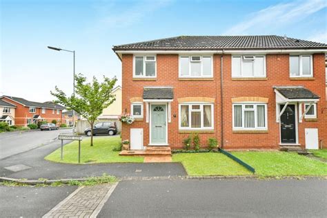 Beechwood Close Devizes Sn10 3 Bedroom Semi Detached House For Sale 48083679 Primelocation