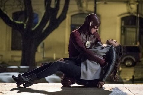 ‘the Flash Spoilers Season 3 — Barry And Iris In Flashpoint Tvline