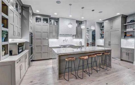 Gray kitchen cabinets with dark hardwood floor. Kitchens With Light Gray Plank Flooring: Pin By Allison ...