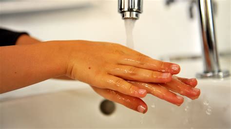 Schools Should Teach Children How To Wash Hands Itv News